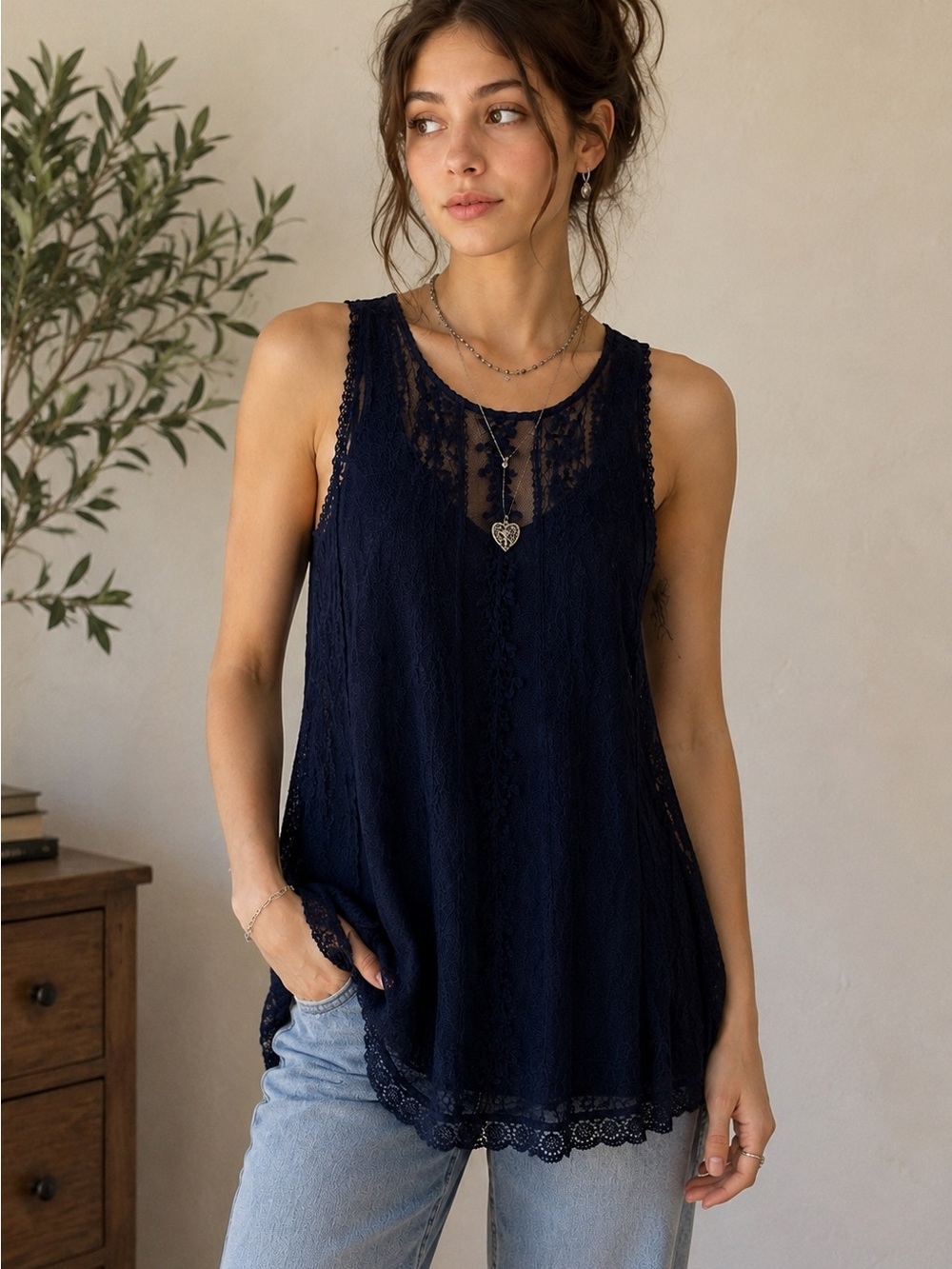 Abercrombie & Fitch Dark Navy Lace Tank Top Small Boho Romantic Fairycore